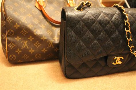 louis vuitton vs chanel handbags|Chanel vs Louis Vuitton review.